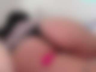 Bornintitan's Live Sex Cam Show