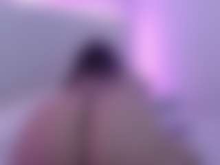 Spettacolo in cam dal vivo con Katyvega - Facial Piercings su Camsoda