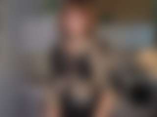 Spettacolo in cam dal vivo con Flirtiny - Joi su Camsoda