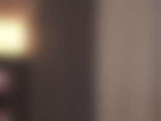 Live cam show with Flirtiny - College Teen (18+) on livesuperchat.net