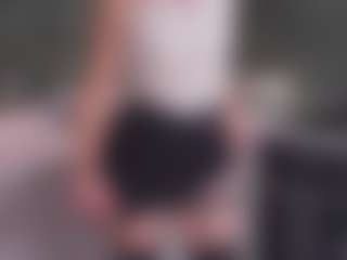 Live cam show with Flirtiny - Red Hair Squirt on Dare Cams