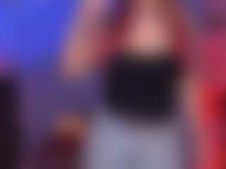 livia-shine's Live Sex Cam Show