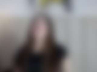 Live cam show with lunaembercs - Skinny on Camsoda