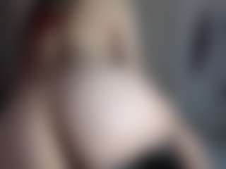 lunaembercs's Live Sex Cam Show