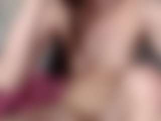 lunaembercs's Live Sex Cam Show