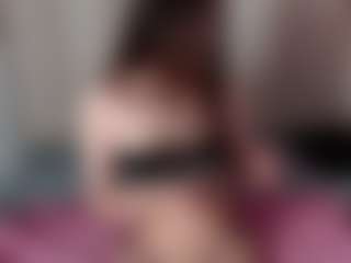 lunaembercs's Live Sex Cam Show