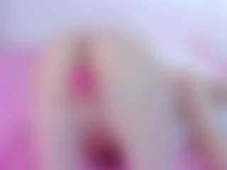 Live cam show with AngelDust6926 - Tease Teen (18+) on Hubzter Live