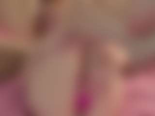 Live cam show with AngelDust6926 - Oil on Milfs Live
