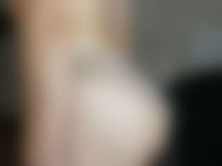 AvaDesire's Live Sex Cam Show