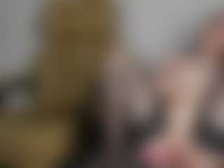 Live cam show with AvaDesire - New Teen (18+) on Mixed Magazine Live