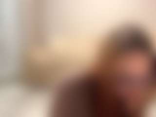 Live cam show with DaiseyDelavergne - Hairy Pussy BBW on Camsoda