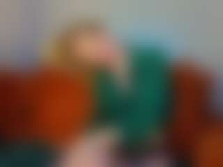 Live cam show with EsmeSnowKitty - New Lush on fuklive.com