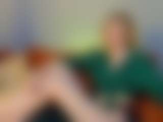 Live cam show with EsmeSnowKitty - Natural on Hubzter Live
