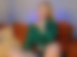 Live cam show with EsmeSnowKitty - Amateur on Camiplay Live