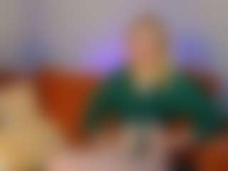 Live cam show with EsmeSnowKitty - Foot Fetish Blonde Hair on fuklive.com
