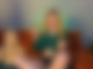 EsmeSnowKitty's Live Sex Cam Show