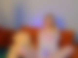 EsmeSnowKitty's Live Sex Cam Show
