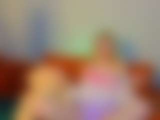 EsmeSnowKitty's Live Sex Cam Show