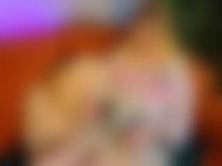EsmeSnowKitty's Live Sex Cam Show