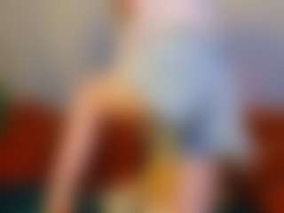 EsmeSnowKitty's Live Sex Cam Show