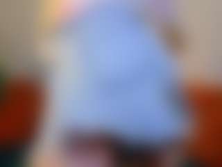 EsmeSnowKitty's Live Sex Cam Show
