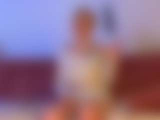 Live cam show with EsmeSnowKitty - Blonde Hair Middle Aged on justonemore.cc