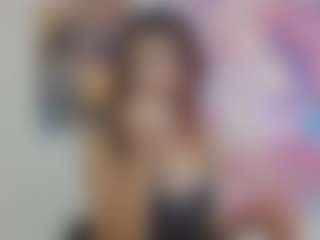 Live cam show with Shira - Brown Eyes on xDating