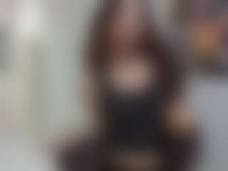 Live cam show with Shira - Teen (18+) on Camsoda