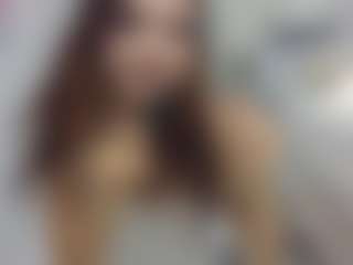 Shira's Live Sex Cam Show