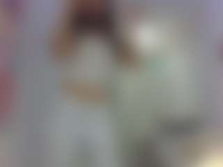 Shira's Live Sex Cam Show