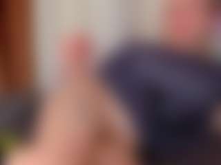 Live cam show with Jade - Tease on TottyGirls