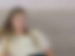 LunaBruoks's Live Sex Cam Show