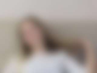 LunaBruoks's Live Sex Cam Show