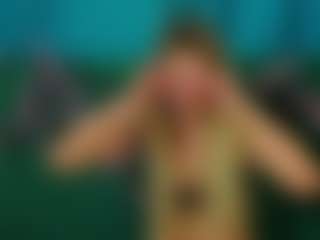 LunaBruoks's Live Sex Cam Show