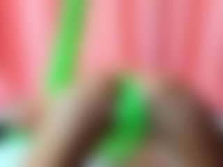 Live cam show with RachellVibes - Small Tits on livesexfox.com