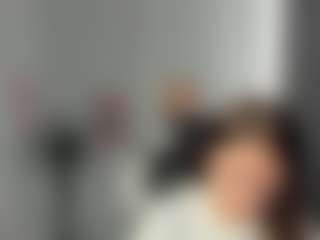 Live cam show with SamanthaDiamond - Skinny on https://playwithruby.com