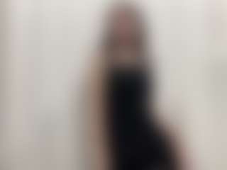 ShanaeHilfiker's Live Sex Cam Show