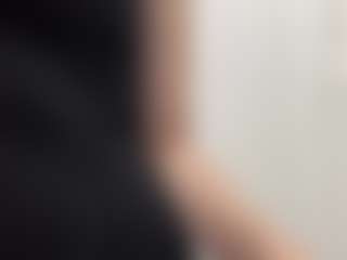 ShanaeHilfiker's Live Sex Cam Show