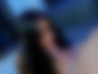 Live cam show with SonyaWilliiams - Brown Eyes on xfollow cams