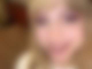AuroreGlaeser's Live Sex Cam Show