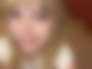 AuroreGlaeser's Live Sex Cam Show