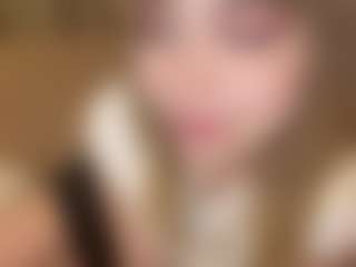 Live cam show with AuroreGlaeser - Blonde Hair HD on Streamer API
