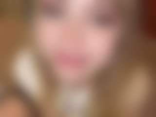 AuroreGlaeser's Live Sex Cam Show