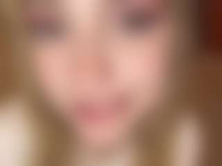 AuroreGlaeser's Live Sex Cam Show