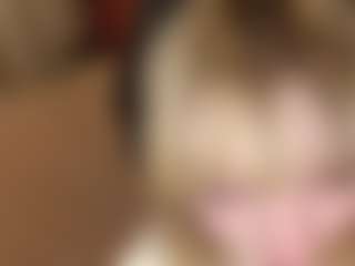 AuroreGlaeser's Live Sex Cam Show