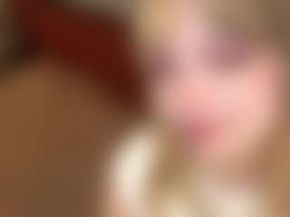 AuroreGlaeser's Live Sex Cam Show