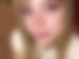 AuroreGlaeser's Live Sex Cam Show