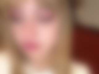 AuroreGlaeser's Live Sex Cam Show