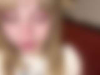 AuroreGlaeser's Live Sex Cam Show