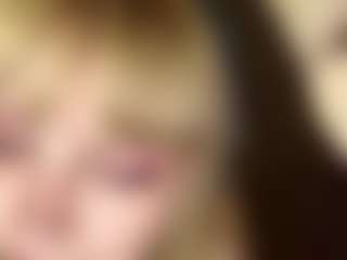 AuroreGlaeser's Live Sex Cam Show
